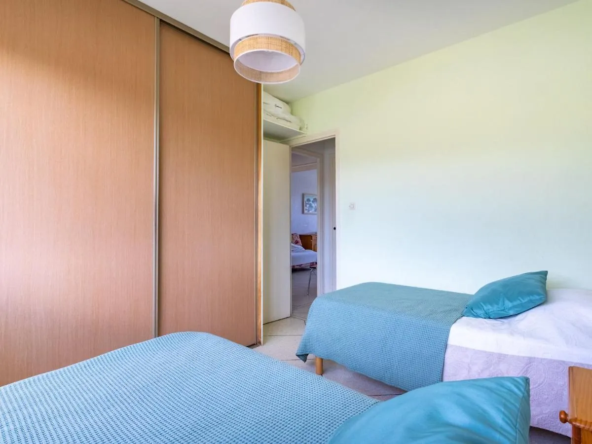 Apartment La Corvette By Interhome لو لا فاندو